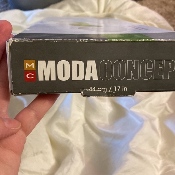 SOLD Moda Concept - Platter with 4 Sections - Picture 5 of 8